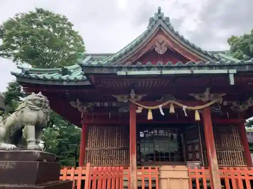 尾崎神社の本殿