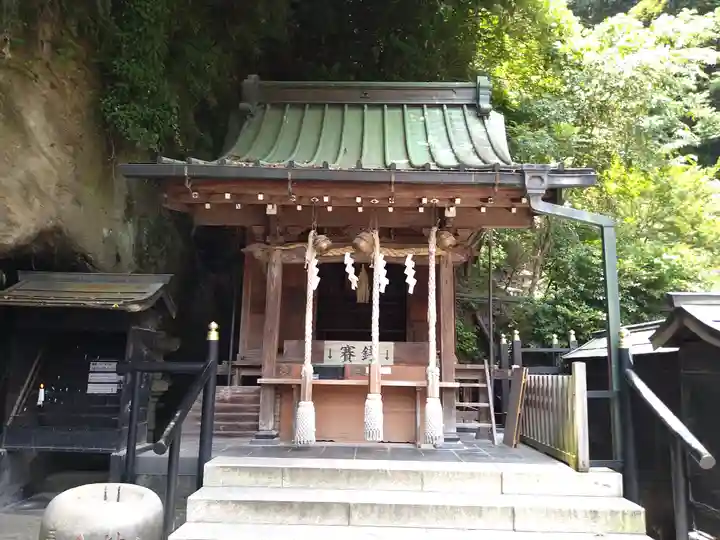 銭洗弁財天宇賀福神社(神奈川県)