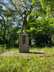 愛知縣護國神社の像