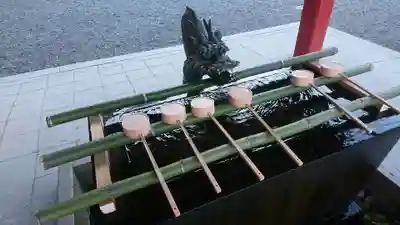 美濃國一宮　南宮大社の手水舎