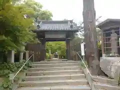 武蔵寺の山門
