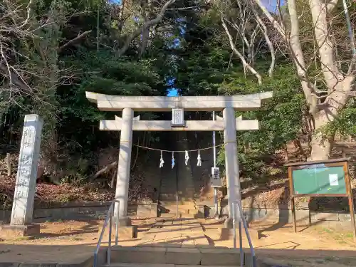 吉田杉山神社の鳥居