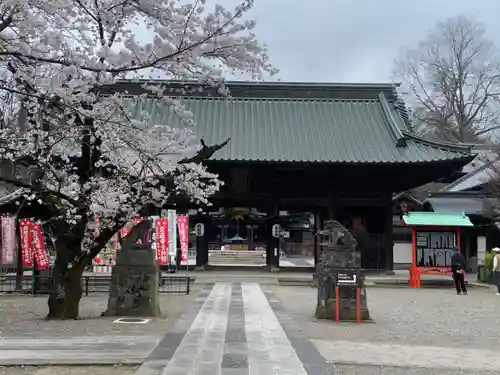 妻沼聖天山歓喜院の山門