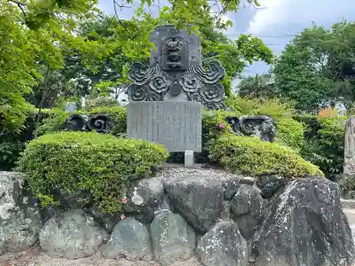 西蓮寺の{uncategorized: "未分類", other: "その他", undefined: "問題あり", building: "その他建物", grave: "お墓", sacred_gate: "鳥居", guardian: "狛犬", statue: "像", buddha: "仏像", history: "歴史", nature: "自然", garden: "庭園", animal: "動物", pagoda: "塔", temizu: "手水舎", mountain_gate: "山門・神門", sanctuary: "本殿・本堂", subordinate: "末社・摂社", art: "芸術", scenery: "景色", jizo: "地蔵", ema: "絵馬", goshuin: "御朱印", omikuji: "おみくじ", items: "授与品その他", amulet: "お守り", goshuincho: "御朱印帳", eats: "食事", festival: "お祭り", votive_dance: "神楽", shichigosan: "七五三参", wedding: "結婚式", experience: "体験その他", initially: "初詣", around: "周辺", anti_infection: "感染症対策"}