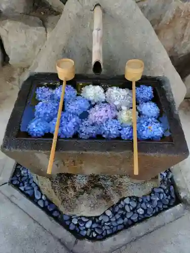 差出磯大嶽山神社 仕事と健康と厄よけの神さま(山梨県)