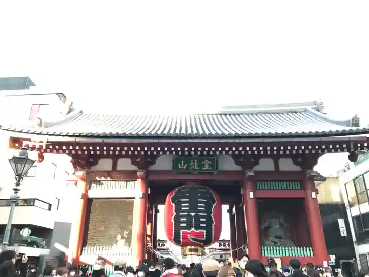 浅草神社の周辺
