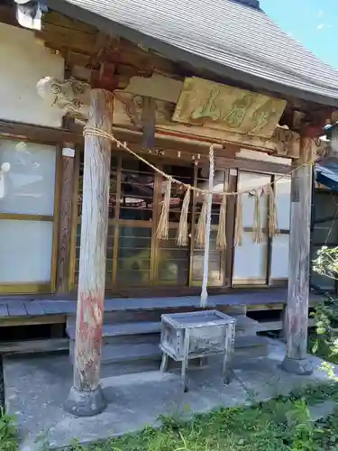 吉川寺の本殿・本堂