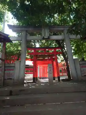 豊栄稲荷神社の鳥居