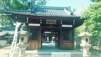 寳珠院(常楽寺)の山門・神門