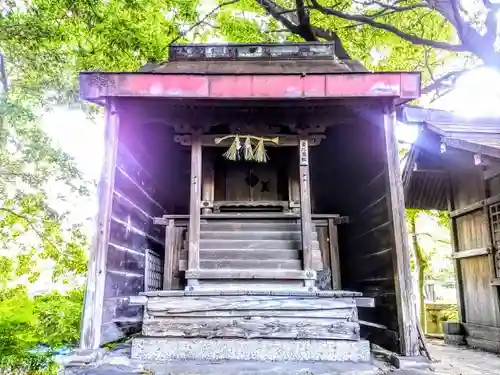 愛宕神社（横須賀）の末社・摂社