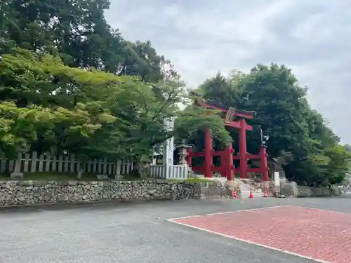 龍田大社の鳥居