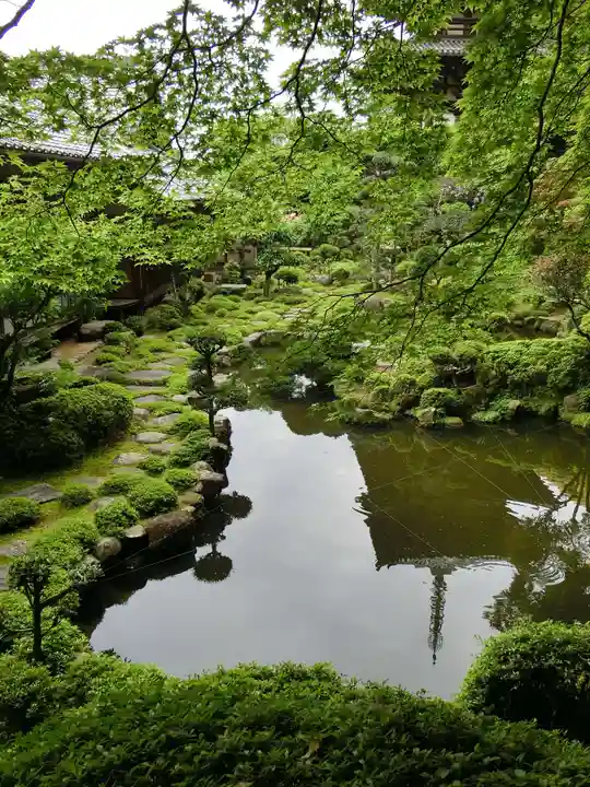 當麻寺西南院の庭園