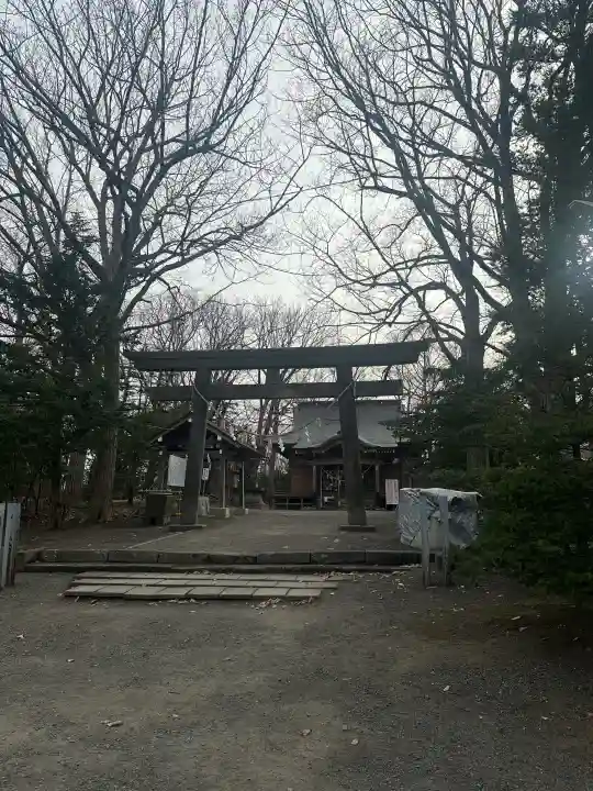 相馬神社の{uncategorized: "未分類", other: "その他", undefined: "問題あり", building: "その他建物", grave: "お墓", sacred_gate: "鳥居", guardian: "狛犬", statue: "像", buddha: "仏像", history: "歴史", nature: "自然", garden: "庭園", animal: "動物", pagoda: "塔", temizu: "手水舎", mountain_gate: "山門・神門", sanctuary: "本殿・本堂", subordinate: "末社・摂社", art: "芸術", scenery: "景色", jizo: "地蔵", ema: "絵馬", goshuin: "御朱印", omikuji: "おみくじ", items: "授与品その他", amulet: "お守り", goshuincho: "御朱印帳", eats: "食事", festival: "お祭り", votive_dance: "神楽", shichigosan: "七五三参", wedding: "結婚式", experience: "体験その他", initially: "初詣", around: "周辺", anti_infection: "感染症対策"}