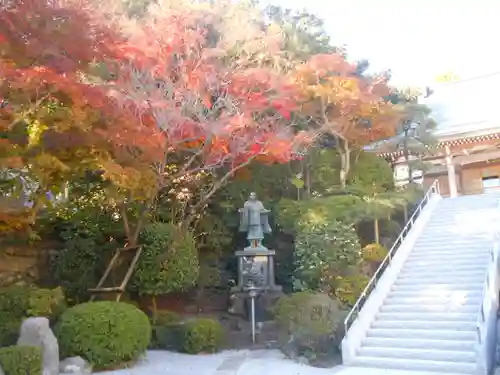 久成寺の庭園