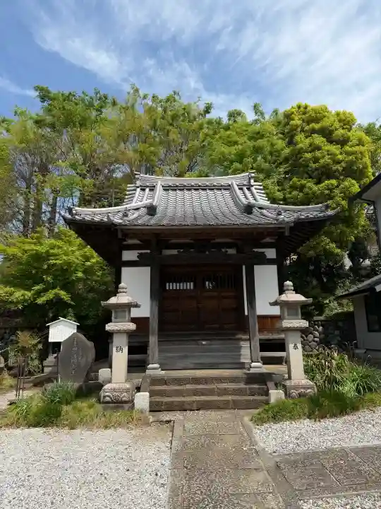 蓮勝寺の{uncategorized: "未分類", other: "その他", undefined: "問題あり", building: "その他建物", grave: "お墓", sacred_gate: "鳥居", guardian: "狛犬", statue: "像", buddha: "仏像", history: "歴史", nature: "自然", garden: "庭園", animal: "動物", pagoda: "塔", temizu: "手水舎", mountain_gate: "山門・神門", sanctuary: "本殿・本堂", subordinate: "末社・摂社", art: "芸術", scenery: "景色", jizo: "地蔵", ema: "絵馬", goshuin: "御朱印", omikuji: "おみくじ", items: "授与品その他", amulet: "お守り", goshuincho: "御朱印帳", eats: "食事", festival: "お祭り", votive_dance: "神楽", shichigosan: "七五三参", wedding: "結婚式", experience: "体験その他", initially: "初詣", around: "周辺", anti_infection: "感染症対策"}