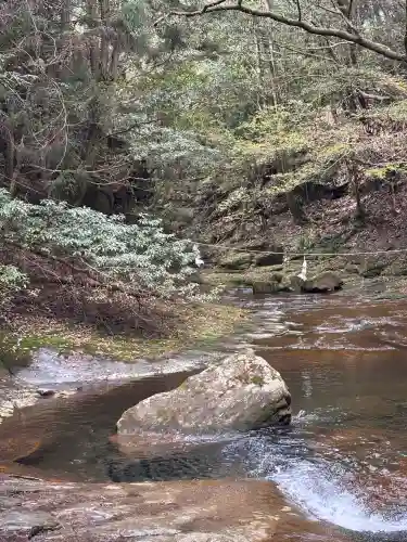 龍鎮神社(奈良県)
