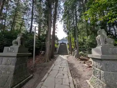 豊景神社の{uncategorized: "未分類", other: "その他", undefined: "問題あり", building: "その他建物", grave: "お墓", sacred_gate: "鳥居", guardian: "狛犬", statue: "像", buddha: "仏像", history: "歴史", nature: "自然", garden: "庭園", animal: "動物", pagoda: "塔", temizu: "手水舎", mountain_gate: "山門・神門", sanctuary: "本殿・本堂", subordinate: "末社・摂社", art: "芸術", scenery: "景色", jizo: "地蔵", ema: "絵馬", goshuin: "御朱印", omikuji: "おみくじ", items: "授与品その他", amulet: "お守り", goshuincho: "御朱印帳", eats: "食事", festival: "お祭り", votive_dance: "神楽", shichigosan: "七五三参", wedding: "結婚式", experience: "体験その他", initially: "初詣", around: "周辺", anti_infection: "感染症対策"}