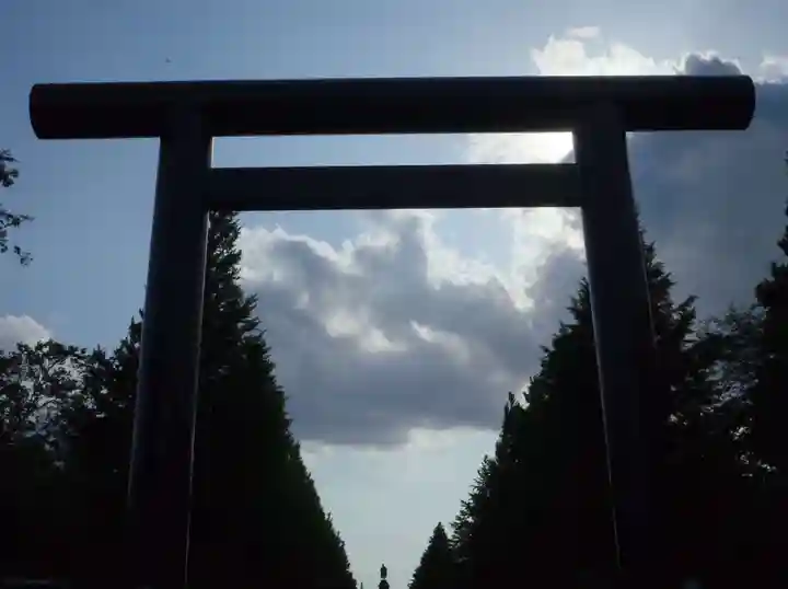 靖國神社の鳥居