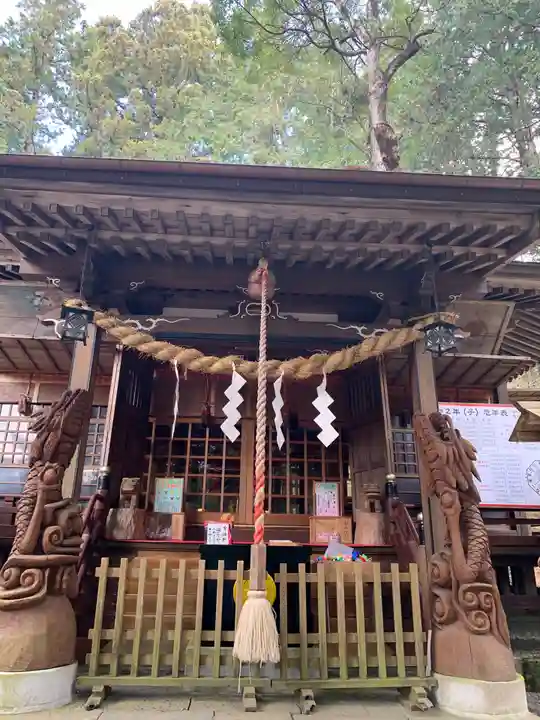 日光大室高龗神社の本殿・本堂