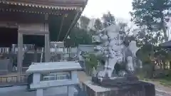 神明神社の狛犬