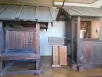 神明社の末社・摂社