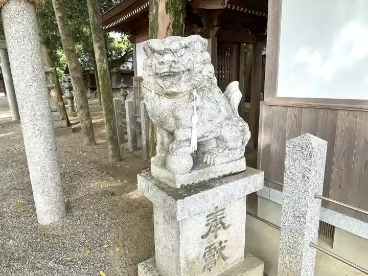 八雲神社の狛犬