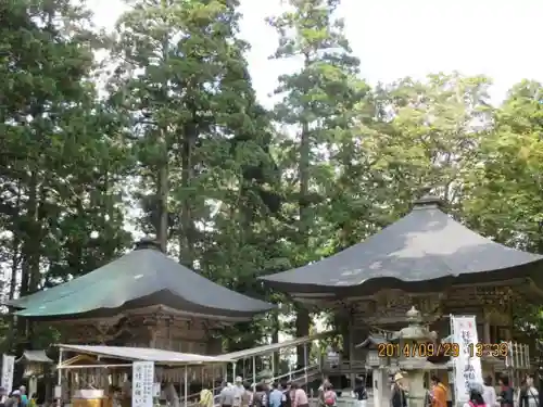 出羽神社(出羽三山神社)～三神合祭殿～の建物その他