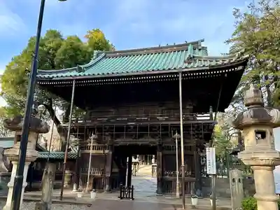 妙法寺の山門・神門