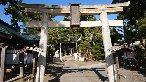 片瀬諏訪神社の鳥居