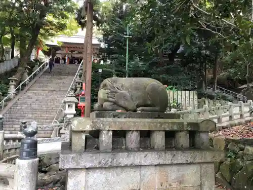 枚岡神社の狛犬