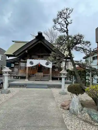 亀田龍神社の本殿・本堂