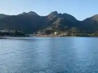厳島神社の{uncategorized: "未分類", other: "その他", undefined: "問題あり", building: "その他建物", grave: "お墓", sacred_gate: "鳥居", guardian: "狛犬", statue: "像", buddha: "仏像", history: "歴史", nature: "自然", garden: "庭園", animal: "動物", pagoda: "塔", temizu: "手水舎", mountain_gate: "山門・神門", sanctuary: "本殿・本堂", subordinate: "末社・摂社", art: "芸術", scenery: "景色", jizo: "地蔵", ema: "絵馬", goshuin: "御朱印", omikuji: "おみくじ", items: "授与品その他", amulet: "お守り", goshuincho: "御朱印帳", eats: "食事", festival: "お祭り", votive_dance: "神楽", shichigosan: "七五三参", wedding: "結婚式", experience: "体験その他", initially: "初詣", around: "周辺", anti_infection: "感染症対策"}