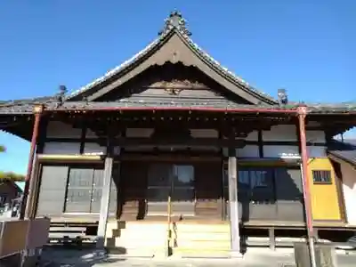 専長寺の本殿