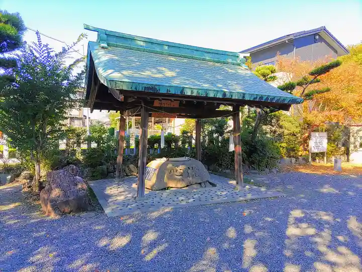 新宮社の手水舎