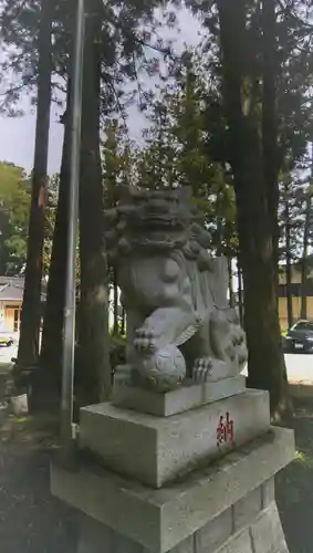 宇奈己呂和気神社の狛犬