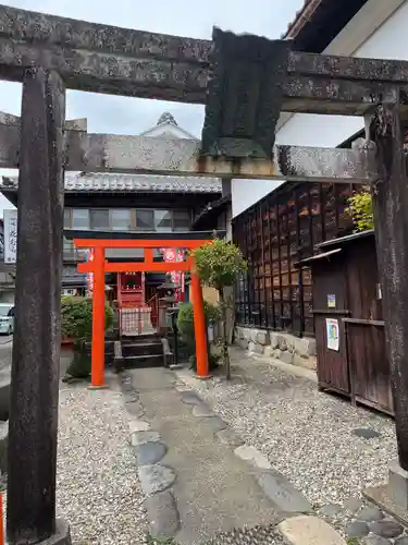 野中稲荷神社(岐阜県)