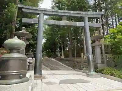 諏訪大社下社秋宮(長野県)