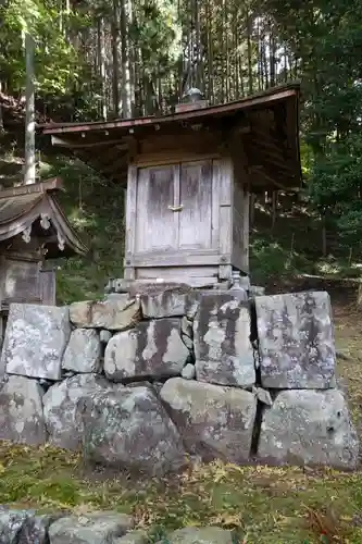 大原寺勝林院の末社