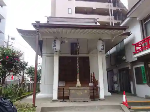 妻戀神社の本殿・本堂