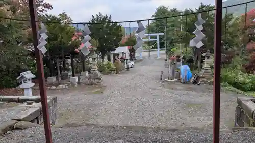 丸瀬布神社の庭園