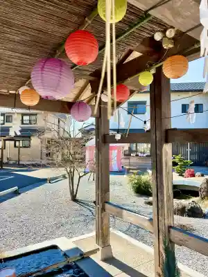 眞中神社の{uncategorized: "未分類", other: "その他", undefined: "問題あり", building: "その他建物", grave: "お墓", sacred_gate: "鳥居", guardian: "狛犬", statue: "像", buddha: "仏像", history: "歴史", nature: "自然", garden: "庭園", animal: "動物", pagoda: "塔", temizu: "手水舎", mountain_gate: "山門・神門", sanctuary: "本殿・本堂", subordinate: "末社・摂社", art: "芸術", scenery: "景色", jizo: "地蔵", ema: "絵馬", goshuin: "御朱印", omikuji: "おみくじ", items: "授与品その他", amulet: "お守り", goshuincho: "御朱印帳", eats: "食事", festival: "お祭り", votive_dance: "神楽", shichigosan: "七五三参", wedding: "結婚式", experience: "体験その他", initially: "初詣", around: "周辺", anti_infection: "感染症対策"}