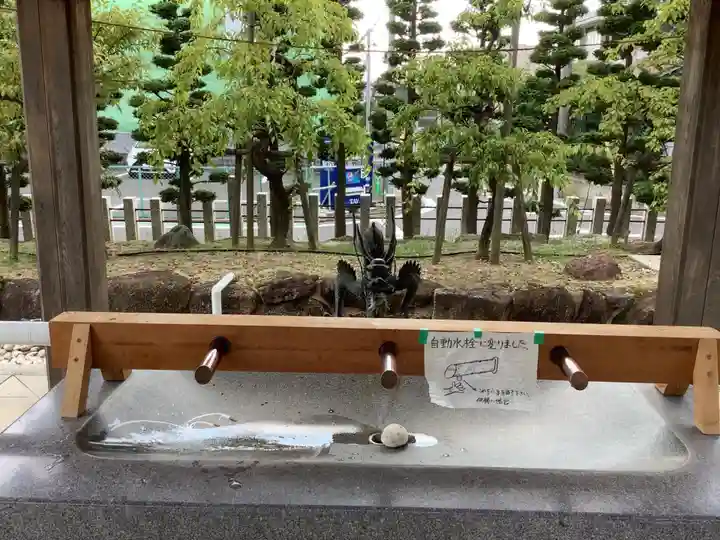 伊勝八幡宮の手水舎