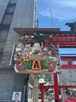 鷲神社の{uncategorized: "未分類", other: "その他", undefined: "問題あり", building: "その他建物", grave: "お墓", sacred_gate: "鳥居", guardian: "狛犬", statue: "像", buddha: "仏像", history: "歴史", nature: "自然", garden: "庭園", animal: "動物", pagoda: "塔", temizu: "手水舎", mountain_gate: "山門・神門", sanctuary: "本殿・本堂", subordinate: "末社・摂社", art: "芸術", scenery: "景色", jizo: "地蔵", ema: "絵馬", goshuin: "御朱印", omikuji: "おみくじ", items: "授与品その他", amulet: "お守り", goshuincho: "御朱印帳", eats: "食事", festival: "お祭り", votive_dance: "神楽", shichigosan: "七五三参", wedding: "結婚式", experience: "体験その他", initially: "初詣", around: "周辺", anti_infection: "感染症対策"}