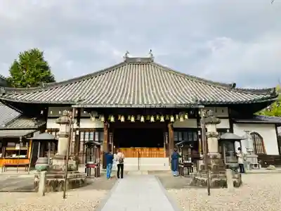 八事山 興正寺の本殿・本堂