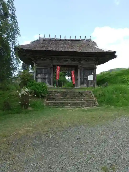 瀧水寺大日坊の山門・神門