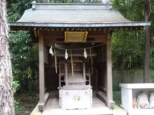 下高井戸八幡神社の末社・摂社