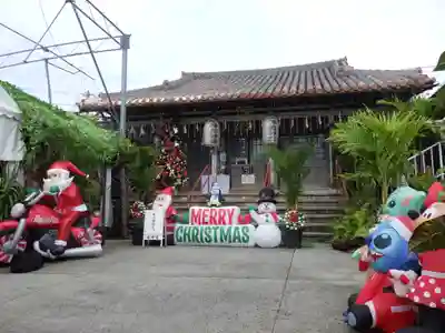 沖宮の本殿・本堂