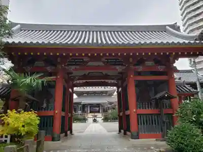浄土宗南命山善光寺の山門・神門