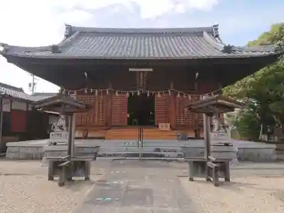 新田白山神社の本殿・本堂
