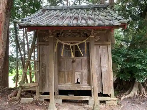 日月神社の末社